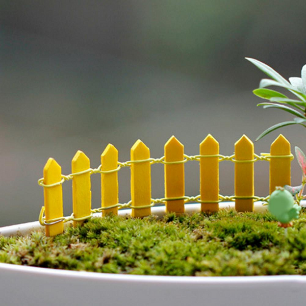 10Pcs Miniature Fence Handmade Decorative Cute Garden Gnome Wood Ornaments