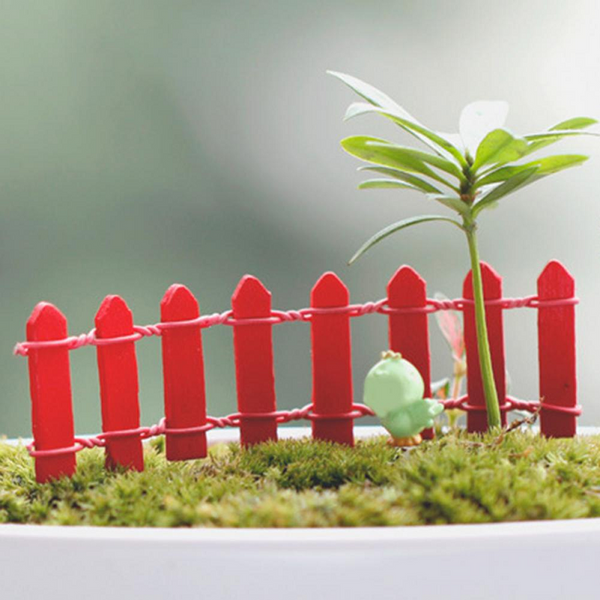 10Pcs Miniature Fence Handmade Decorative Cute Garden Gnome Wood Ornaments