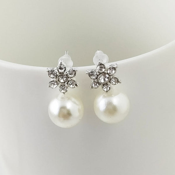 Earrings Ladies Creative Pearl Snowflake Alloy Stud Fashion Jewellery For Women