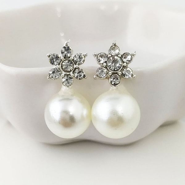 Earrings Ladies Creative Pearl Snowflake Alloy Stud Fashion Jewellery For Women