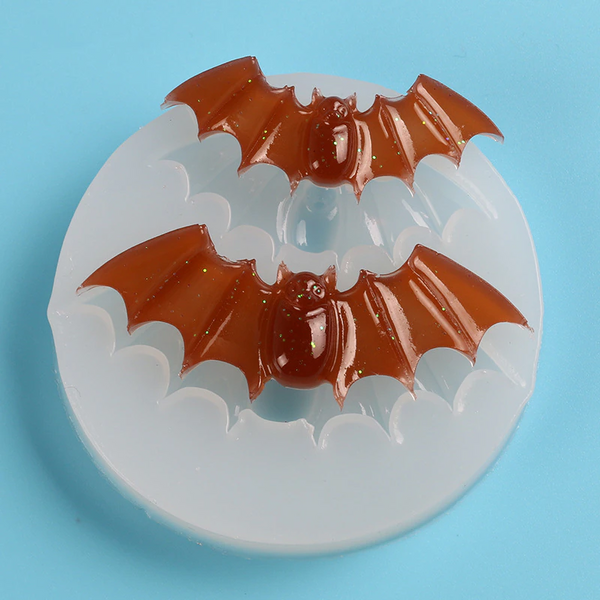 Muffin Pans & Baking Moulds 4Pcs Halloween Series Bat Hand Molding Silicone Cookie Fondant Cake Baking Tool