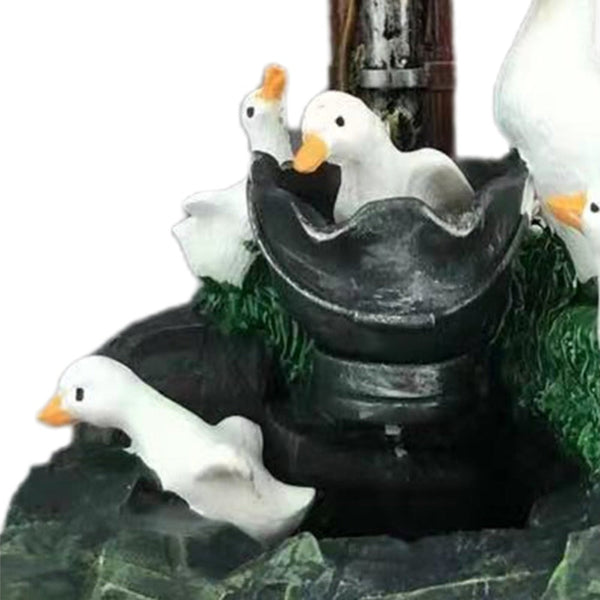 Duck Squirrel Model Statue Ornamental Multi-Color Cascading Freestanding Decor