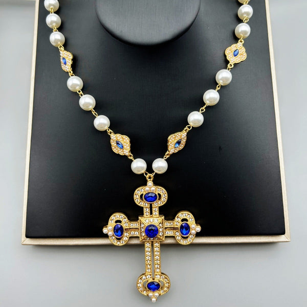 Necklaces & Pendants Retro Heavy Industry Full Diamond Inlaid Crowned Pearl Necklace For Women