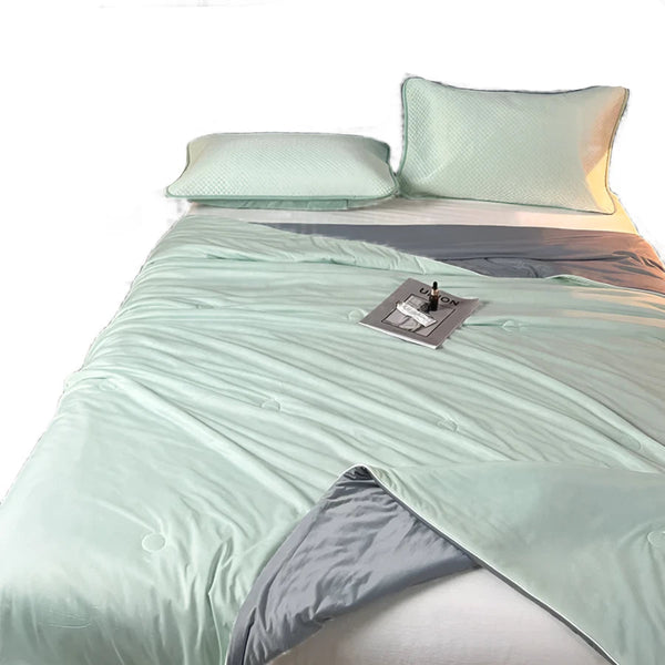 Blankets High Quality Cold Blanket Cool Air Conditioned Comforter Lightweight Summer Comforter

<