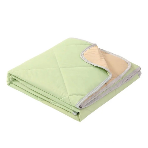 Blankets Summer Cooling Three Layers Throw Quilt For Air Conditioner Use

<