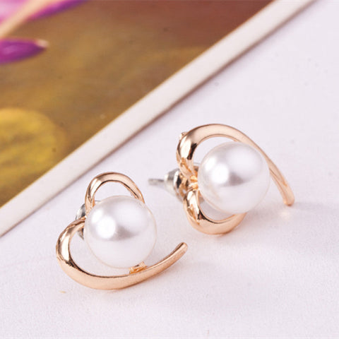 Simple Golden Heart Pearl Earrings