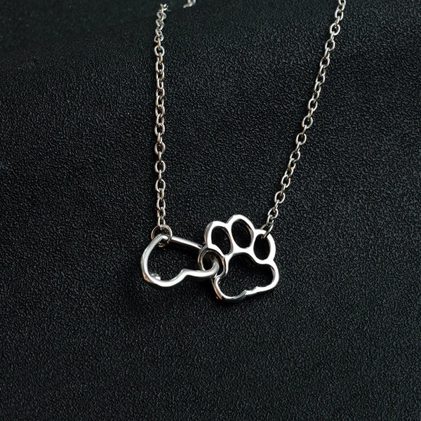 Hollow Dog Claw Heart Type Shaped Alloy Short Pendant Necklace Silver