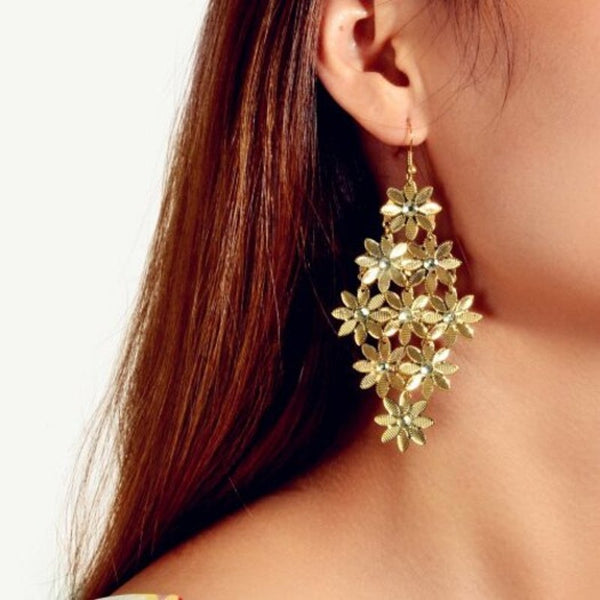 Earrings Fashion Golden Flower Tassel Smart Pendant 1Pair