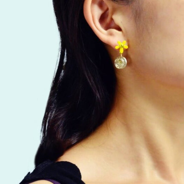 Earrings Fashion Summer Sweet Golden Flower Pendant 1Pair