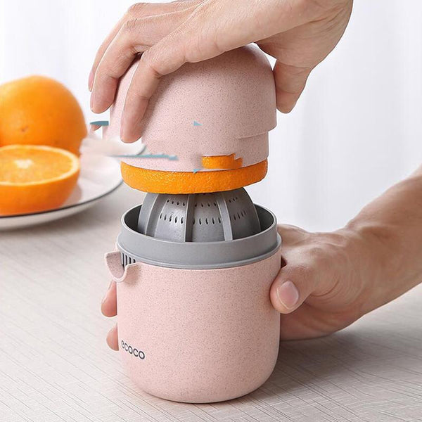 Juicers Manual Hand Fruit Juicer Rotating Squeezer Kitchen Gadget