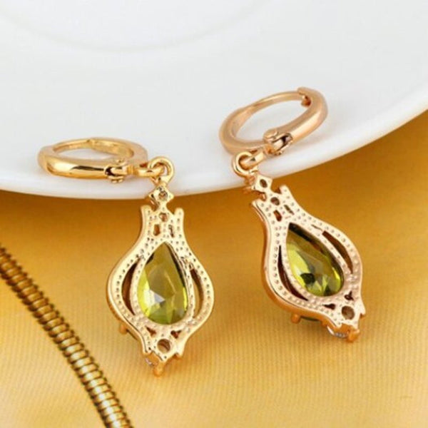 Pair Of Water Drop Shape Faux Gemstone Earrings Green