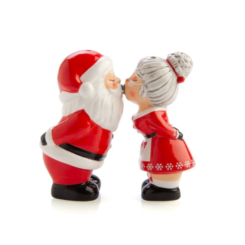 Salt & Pepper Santa Mrs Clause Salt Pepper Set