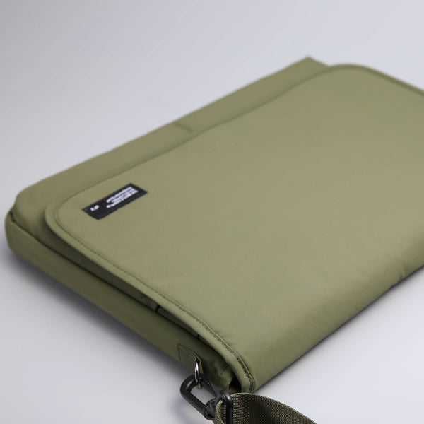 St'9 L Size 15.6/16 Inch Khaki Laptop Sleeve Padded Shoulder Bag Travel Carry Case Lato