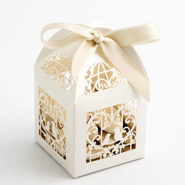 Gift Boxes 100 Piece Pack Ivory Dove Bird Heart Wedding Engagement Bomboniere Favor Lolly Gift Card Box